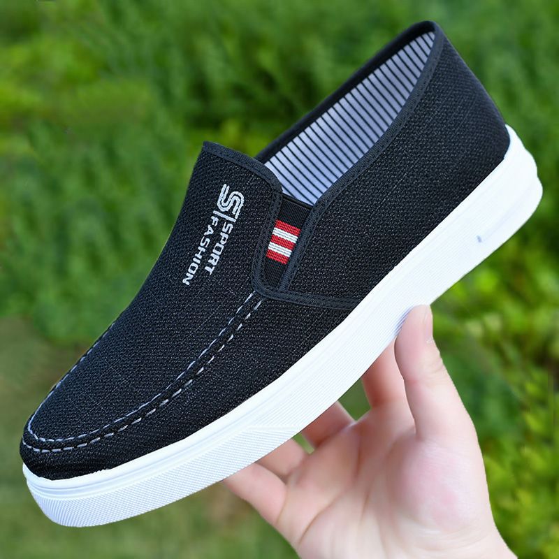 2024 nuevos zapatos de hombre zapatos casuales de primavera zapatos antideslizantes ligeros transpirables de los hombres zapatos de tela de fondo suave de mediana edad y ancianos